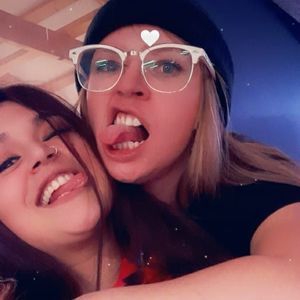 Meet your Posher, Marissa